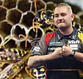 WK Darts: Van den Bergh schittert en verslaat... twee tegenstanders