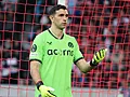 <strong>Emiliano Martinez baart weer opzien met ‘vuil gebaar’</strong>