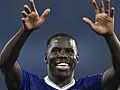 <strong>OFFICIEEL: Chelsea komt met opmerkelijke oplossing voor Zouma</strong>