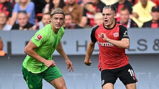 Leverkusen wint spektakelstuk, Feyenoord klopt Hoefkens