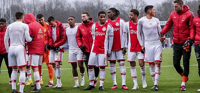 Ajax verrast met aanstelling nieuwe trainer