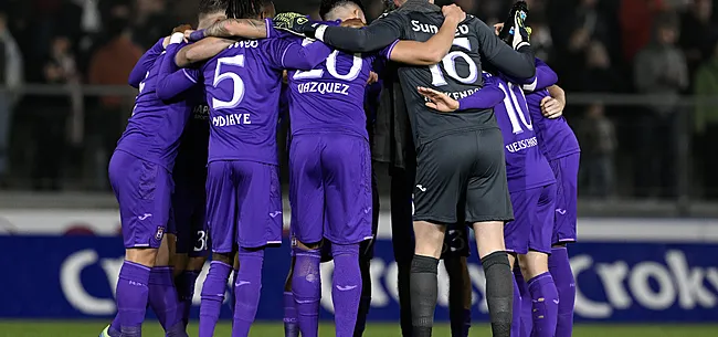 Anderlecht wint eenvoudig, maar sfeer gaat onder nul