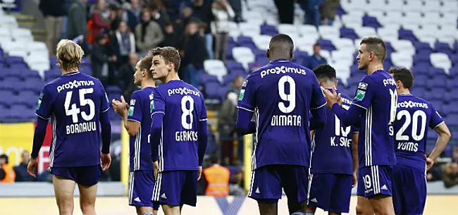 Domper Anderlecht: international vroegtijdig terug naar Brussel gestuurd