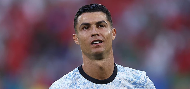 Spanje sloopt pas laat Deense muur, Ronaldo scoort wéér