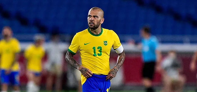 'Alves krijgt laagste salaris in hele Barça-selectie'