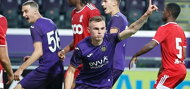 Anderlecht bindt jonge middenvelder langer aan zich