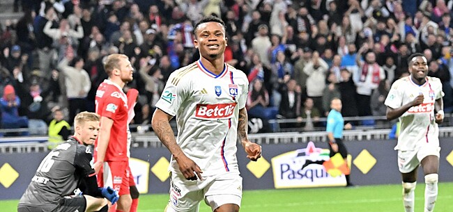 Lyon kan niet winnen na ongelooflijke pechavond Orban