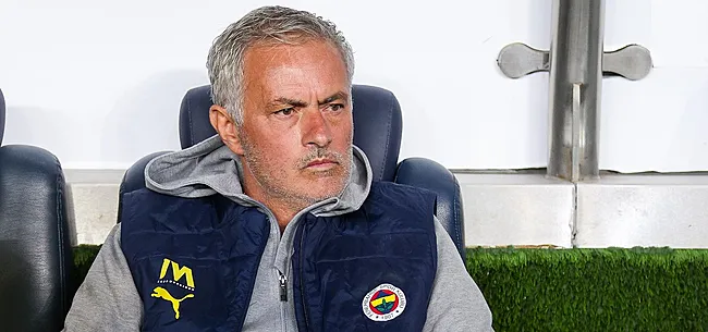 Mourinho steelt de show met interview na rode kaart