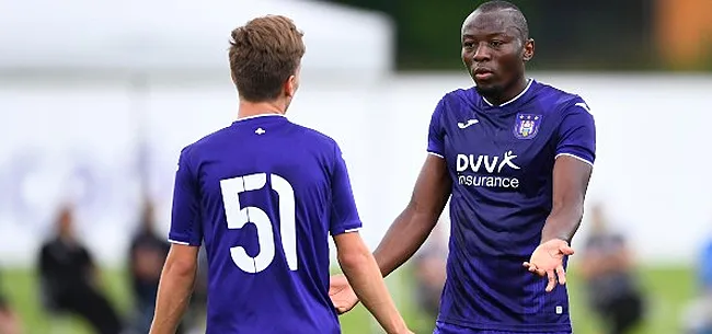 'Chinezen viseren Anderlecht met fake shirts'