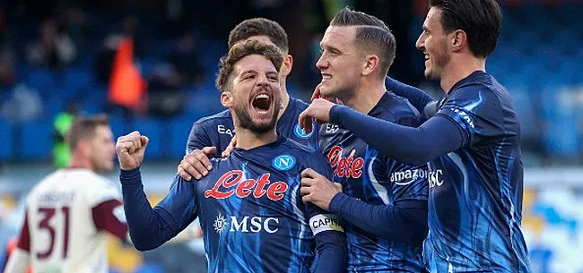 'Maatje voor Mertens: Napoli biedt Duivel 3-jarig contract'