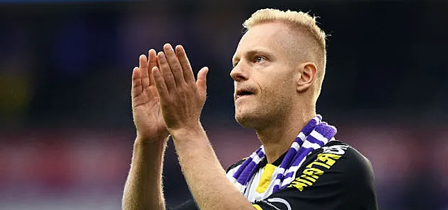 Deschacht trekt opnieuw het shirt van Anderlecht aan