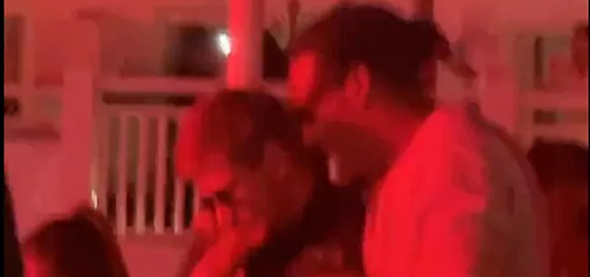 De Bruyne gaat los op Ibiza samen met ... Van Dijk