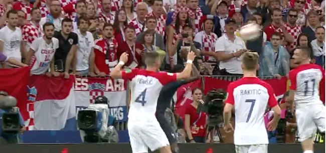 Video: VAR redt Frankrijk, Griezmann scoort strafschop