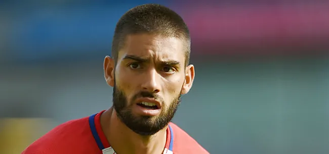 Blamage! Spits Carrasco krijgt pak slaag bij debuut