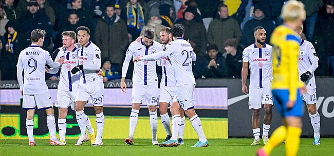 Sterk Anderlecht wint met sprekend gemak van Westerlo