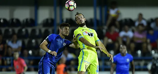 'AA Gent maakt stevig verlies: 2 spelers op weg naar de uitgang'