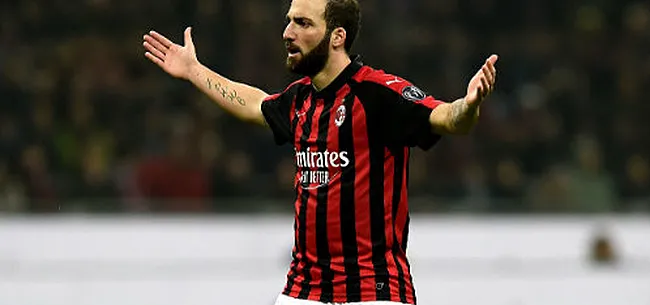 Juventus wint bij AC Milan: Higuain antiheld van de avond