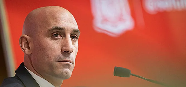 FIFA grijpt hard in: lange schorsing Rubiales na kusincident