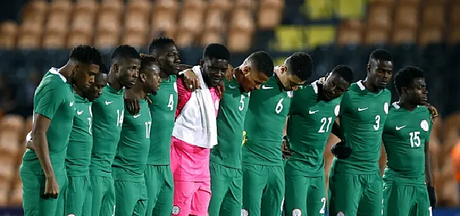 Nigeria vliegt door blunderende keeper uit Africa Cup