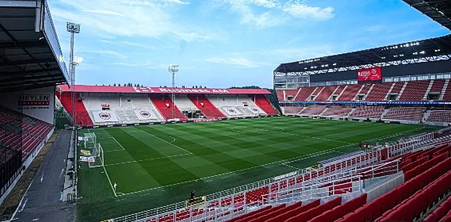 Antwerp laat licht schijnen op stadiondossier