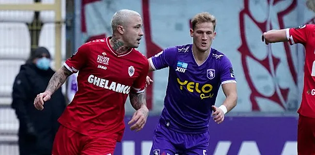 Eén wissel bij Antwerp, Beerschot hakt keepersknoop door