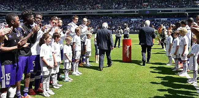 Anderlecht-fans tonen duidelijke boodschap over erehaag