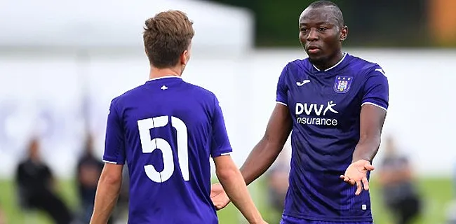 'Chinezen viseren Anderlecht met fake shirts'