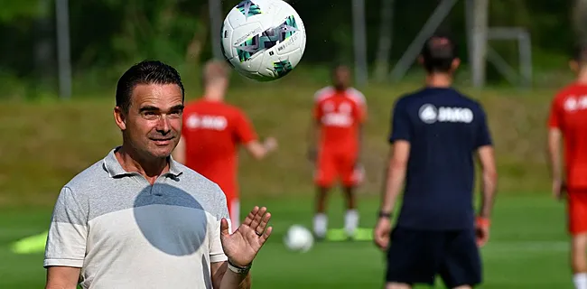 'Overmars krijgt Nederlandse hulplijn voor Antwerp-transfer'