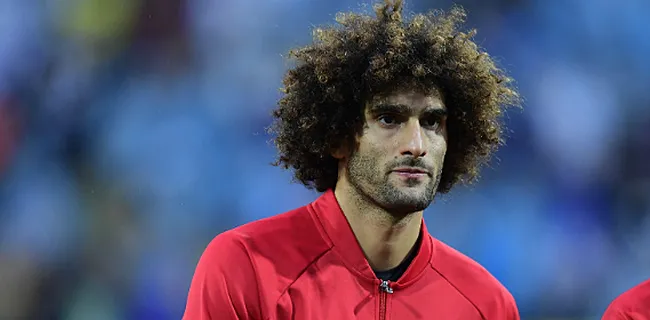 Pijnlijk! Fellaini wordt na invalbeurt van 7 minuten opnieuw gewisseld