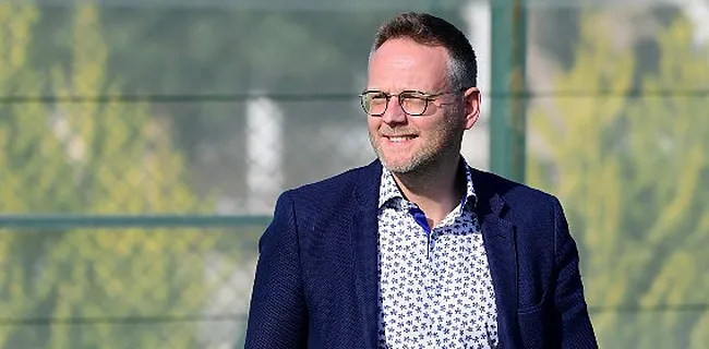 Croonen laat in zijn kaarten kijken over wintermercato Genk