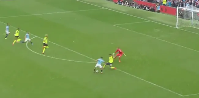 Video: City wervelt ook zonder De Bruyne, Agüero scoort fraai