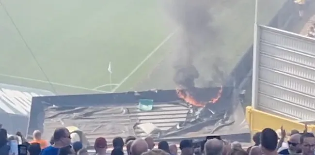 Supporters Gent zetten Jan Breydel letterlijk in vuur