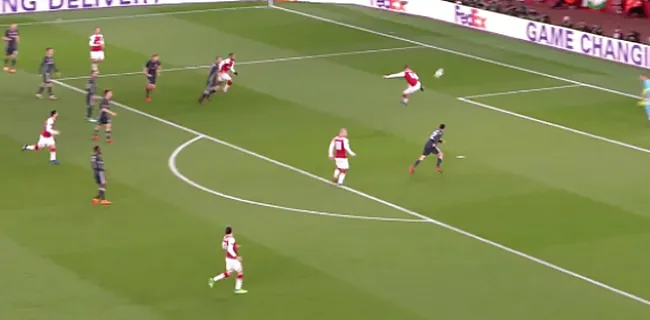 Video: Ramsey zet Gunners op 3-1 met wéérgaloze hak-goal