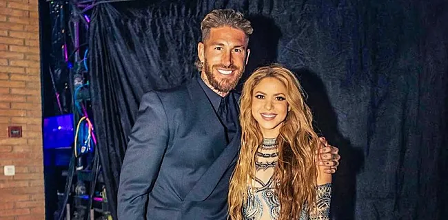 Ramos overhandigt Shakira prijs voor ... disstrack Piqué