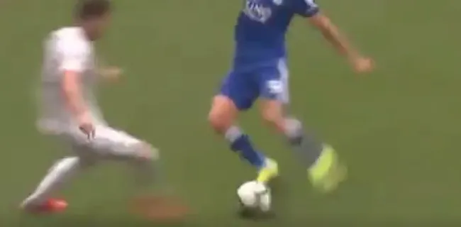 Video: Vardy pakt rood na walgelijke overtreding