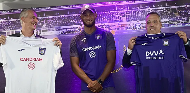 Anderlecht stelt zijn nieuwe shirts voor