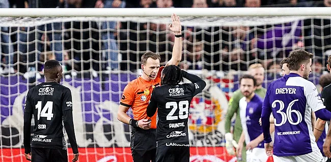 Genk drijft penalty-gate op de spits: 