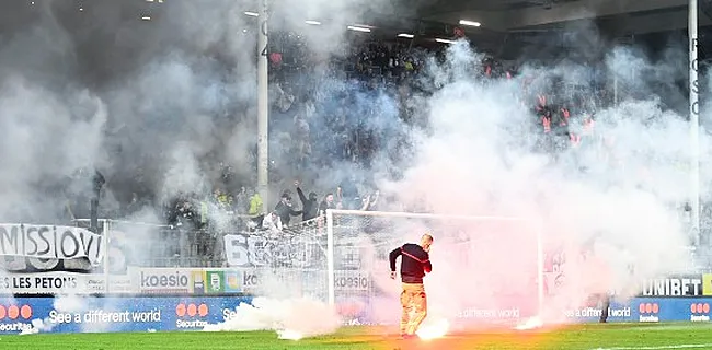 Bom ontploft bij Charleroi: fans breken zondebok af