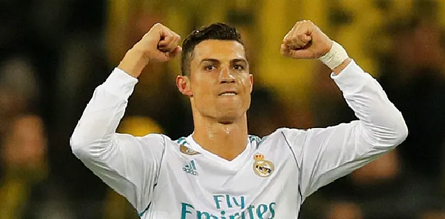 'Verboden foto' van vriendin Ronaldo opgedoken: volledig naakt