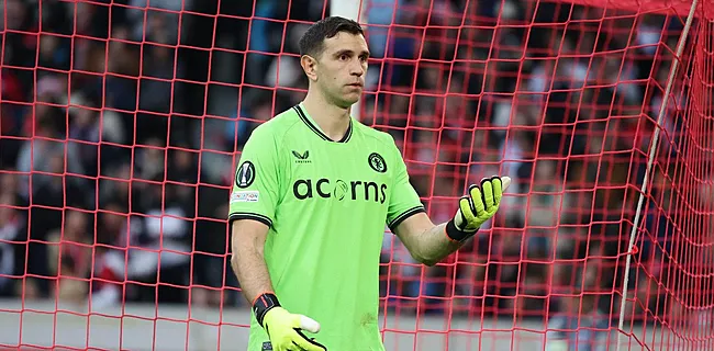 Emiliano Martinez baart weer opzien met ‘vuil gebaar’