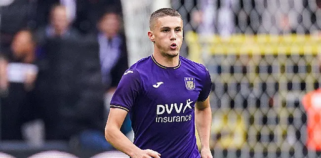 'Harwood-Bellis in problemen bij Anderlecht'