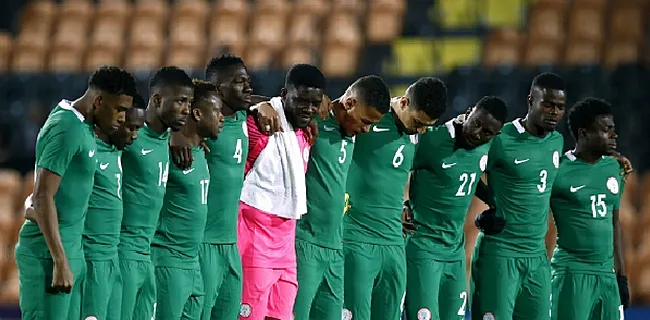 Nigeria vliegt door blunderende keeper uit Africa Cup