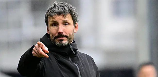 Van Bommel brengt toptransfer in gevaar