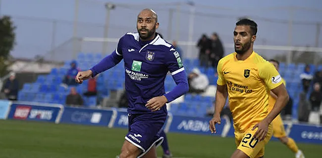 Anderlecht bij comeback Vanden Borre gelijk tegen Livingston, Roofe valt uit