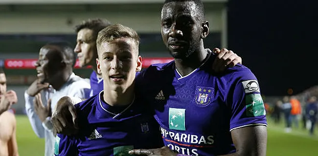 Bolasie drukt de geruchten de kop in en neemt afscheid van Anderlecht