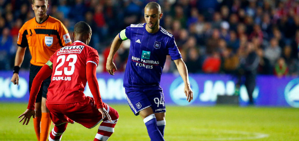 Antwerp-Anderlecht - Brussels Belgium September 15 Sieben Dewaele And Nacer Chadli Of Anderlecht In Action During The Jupiler Pro League Match Day 7 Between Rsca And Fc Antwerp Anderlecht Lotto Park On September